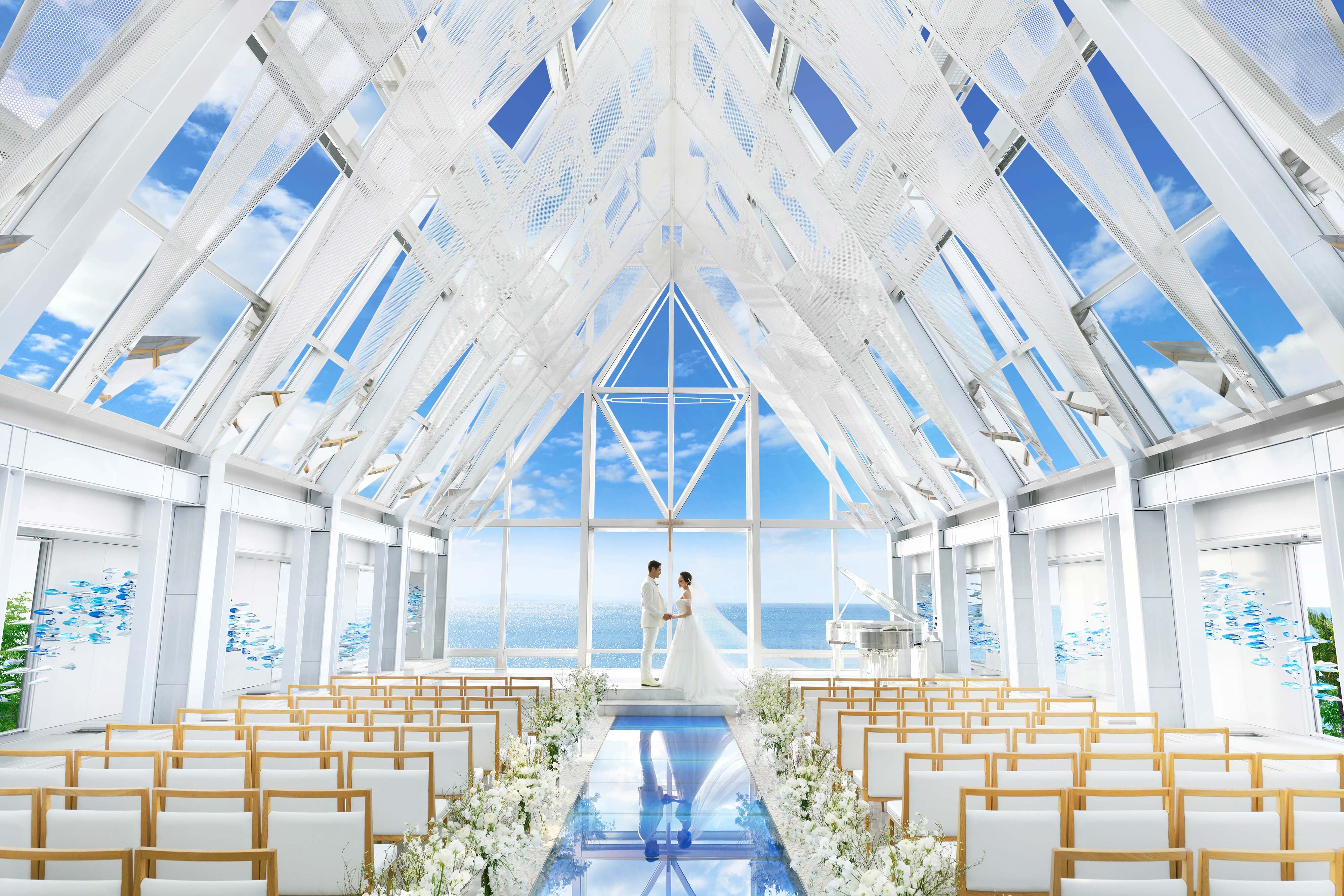 Couple at Crystal Chapel