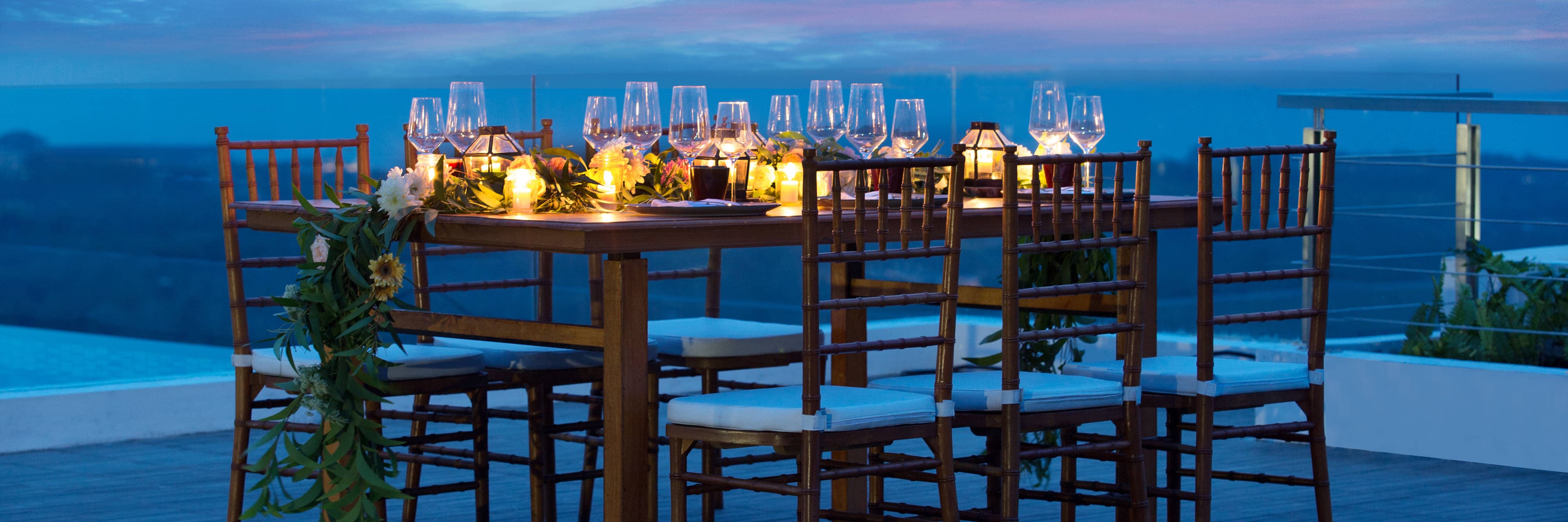 Wedding dining table