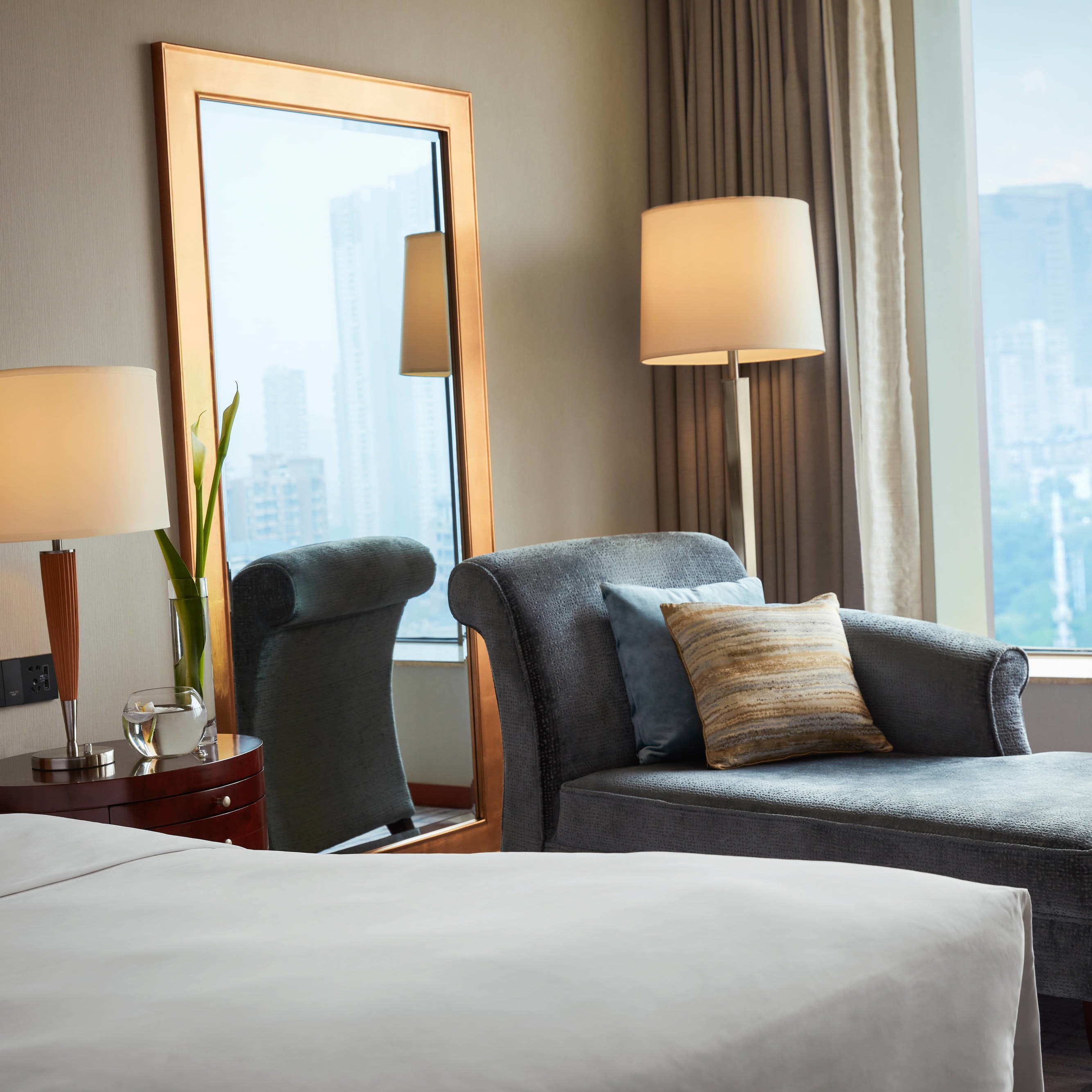 武汉光明万丽酒店