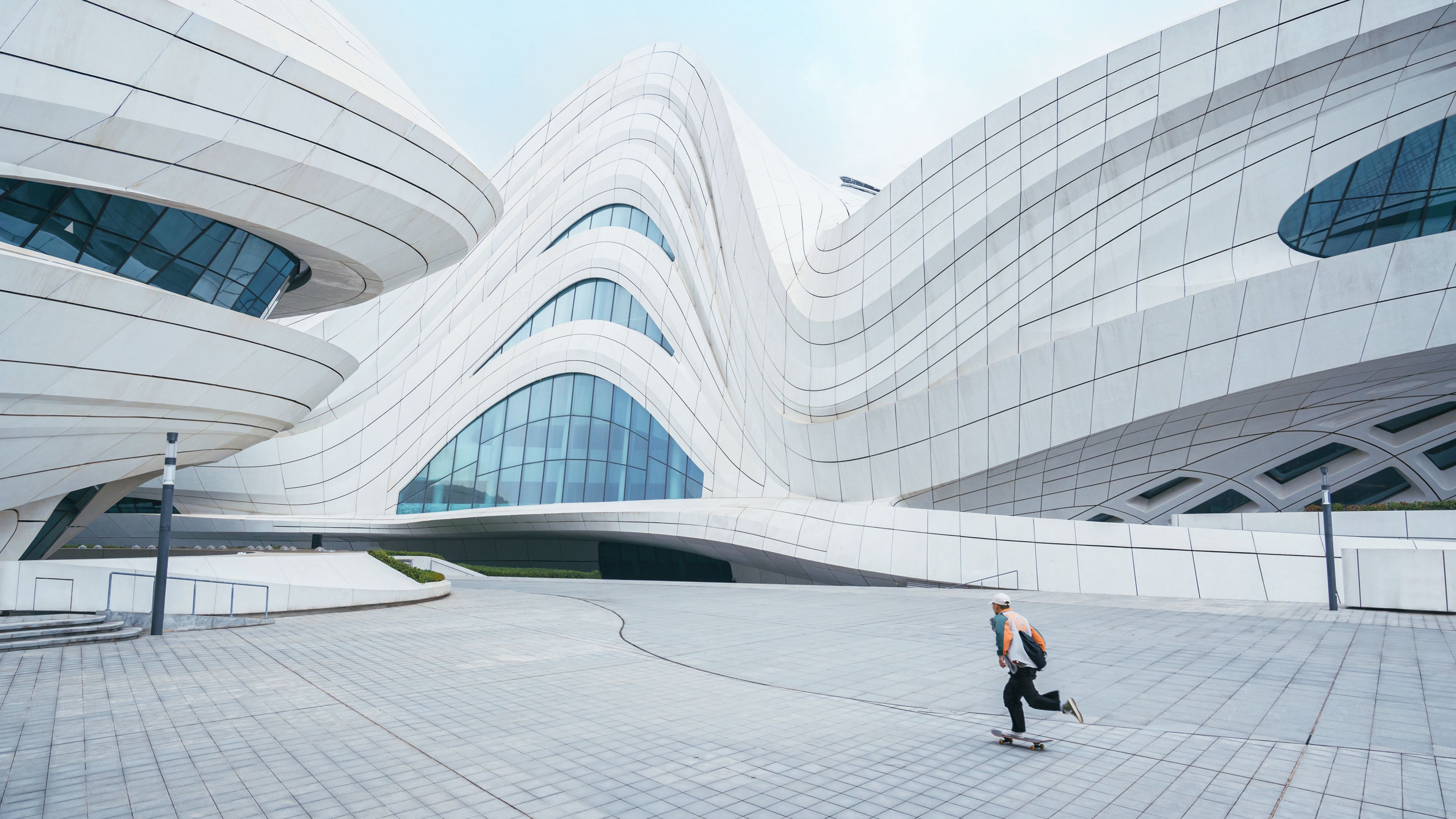 长沙现代白色建筑物