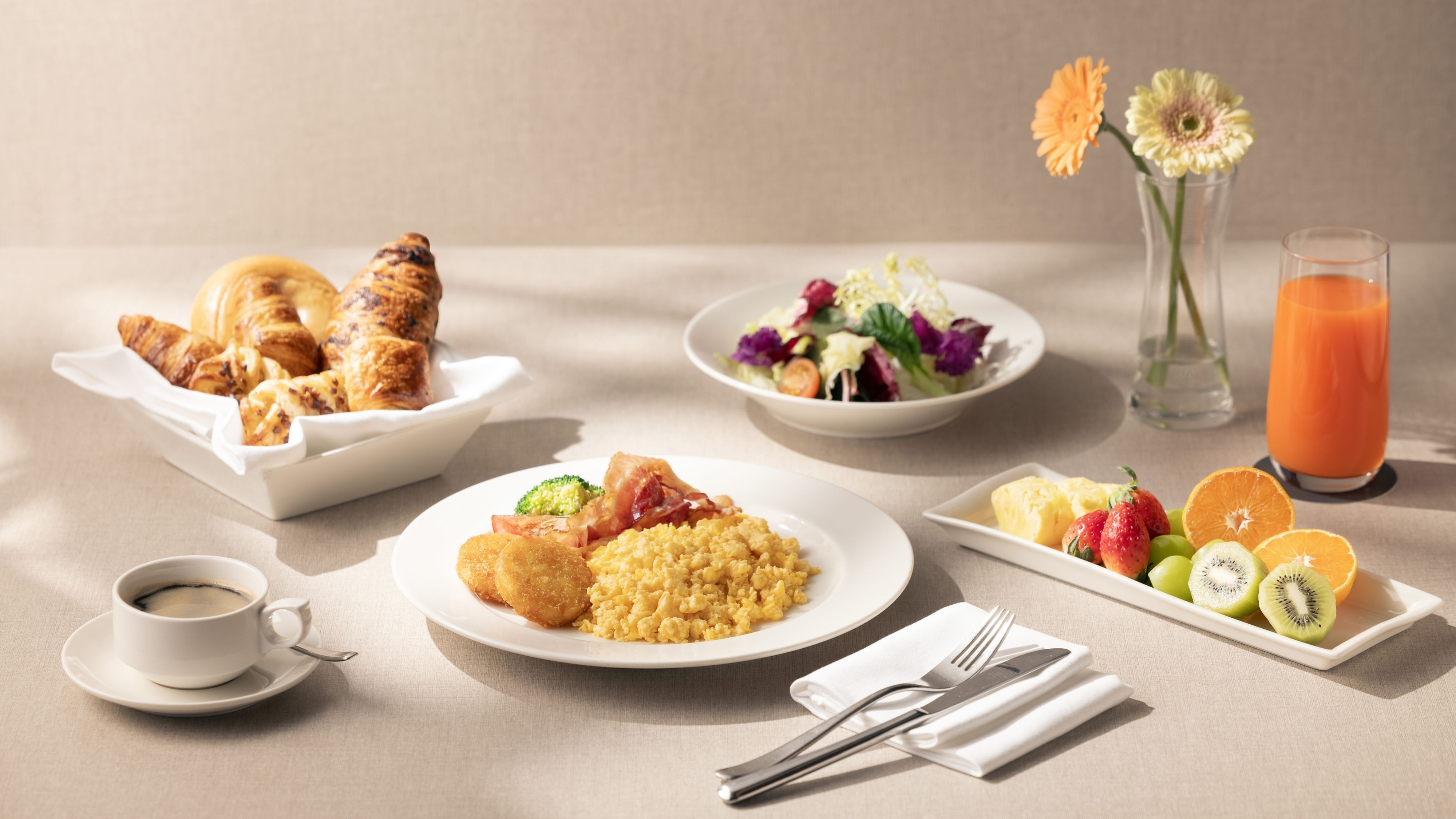 MoMo Café 餐厅早餐