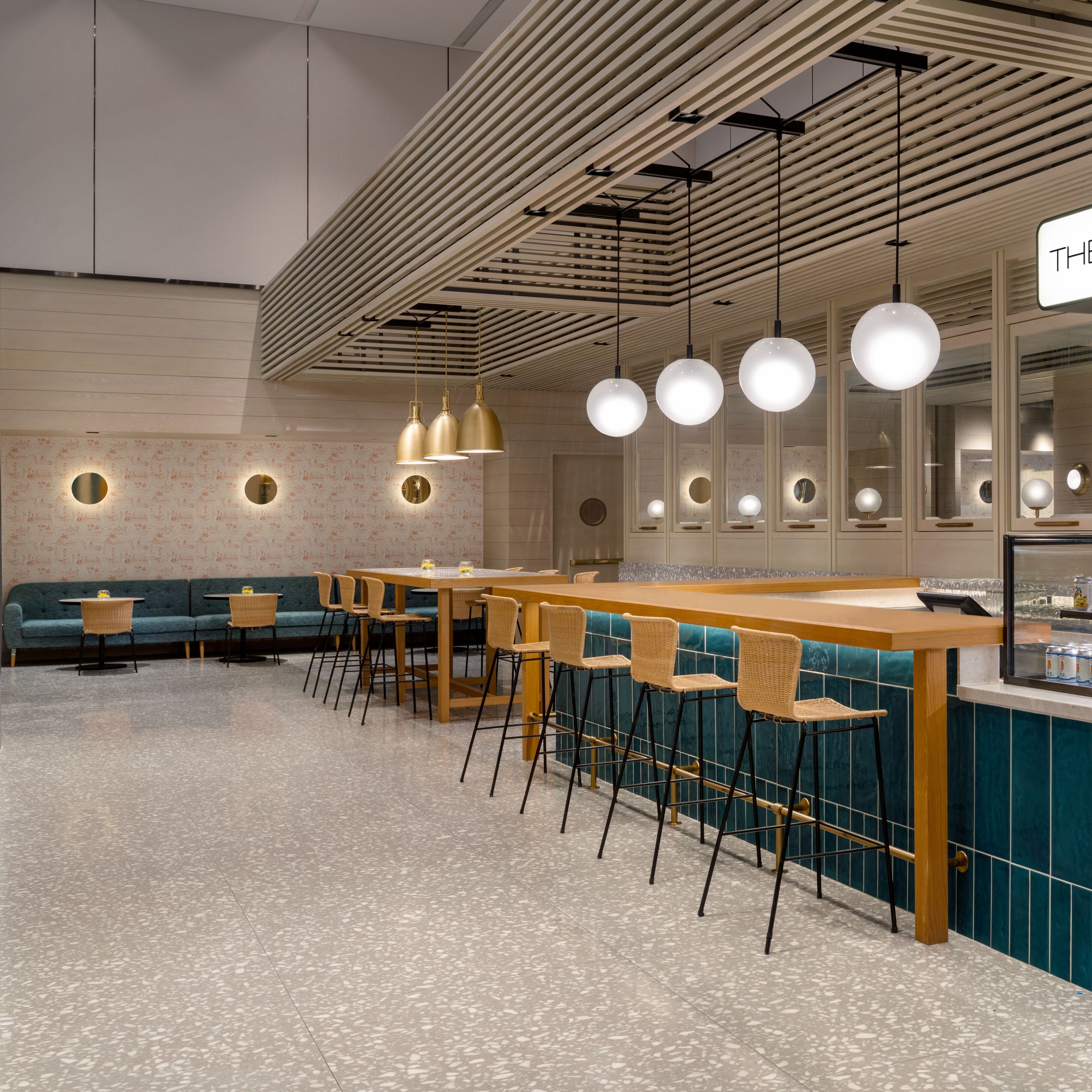 温暖色调的咖啡厅