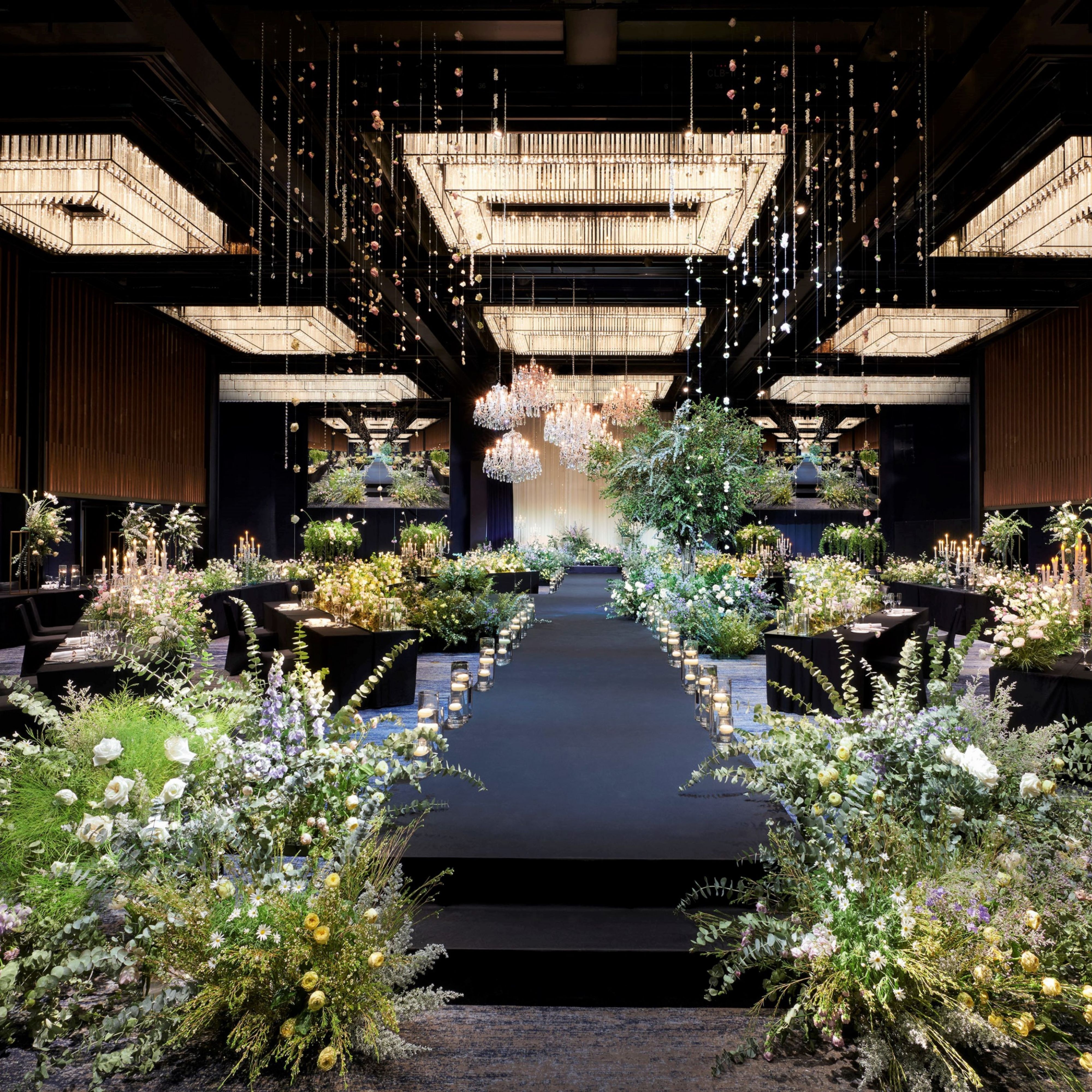 布满鲜花的婚礼