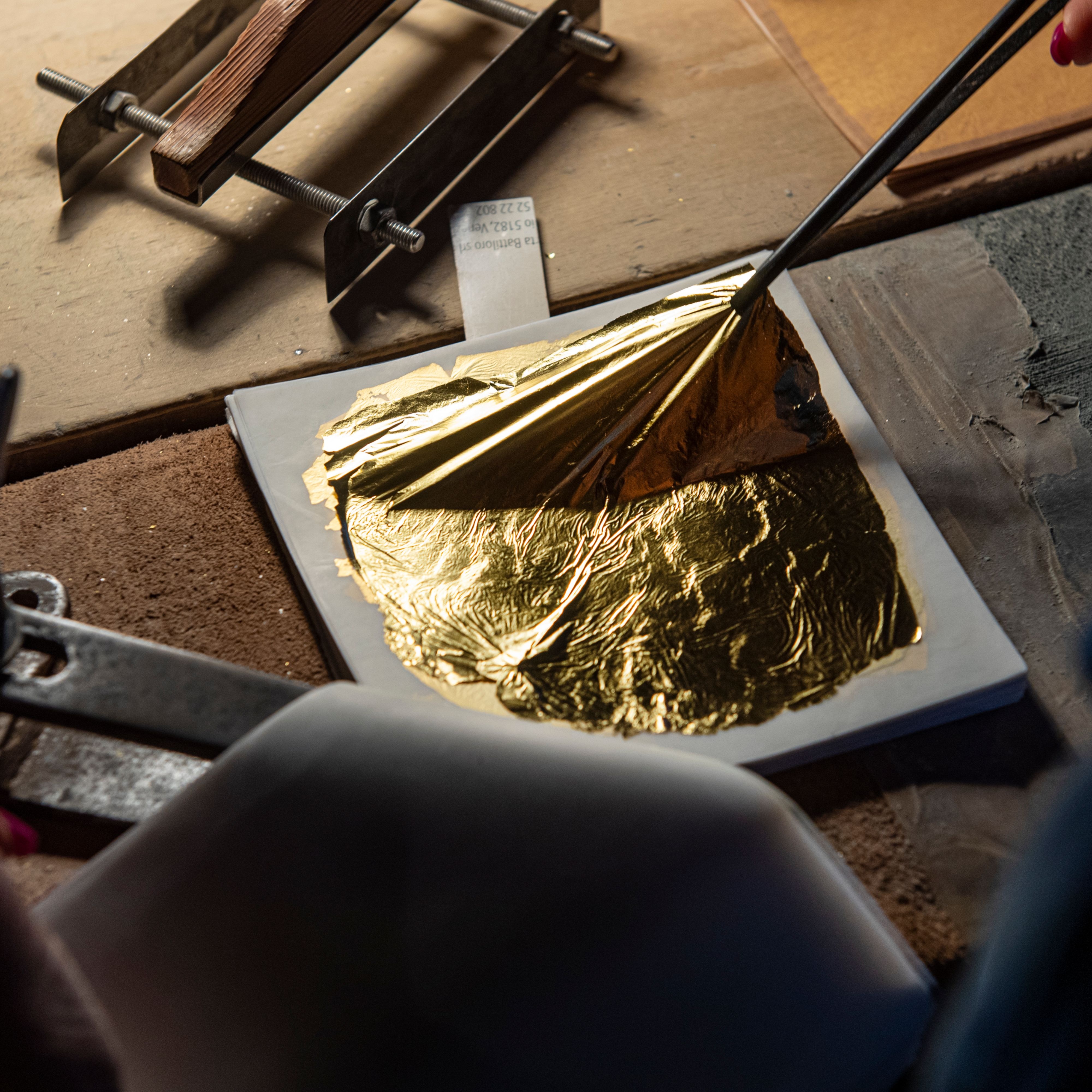 艺术家的工作桌