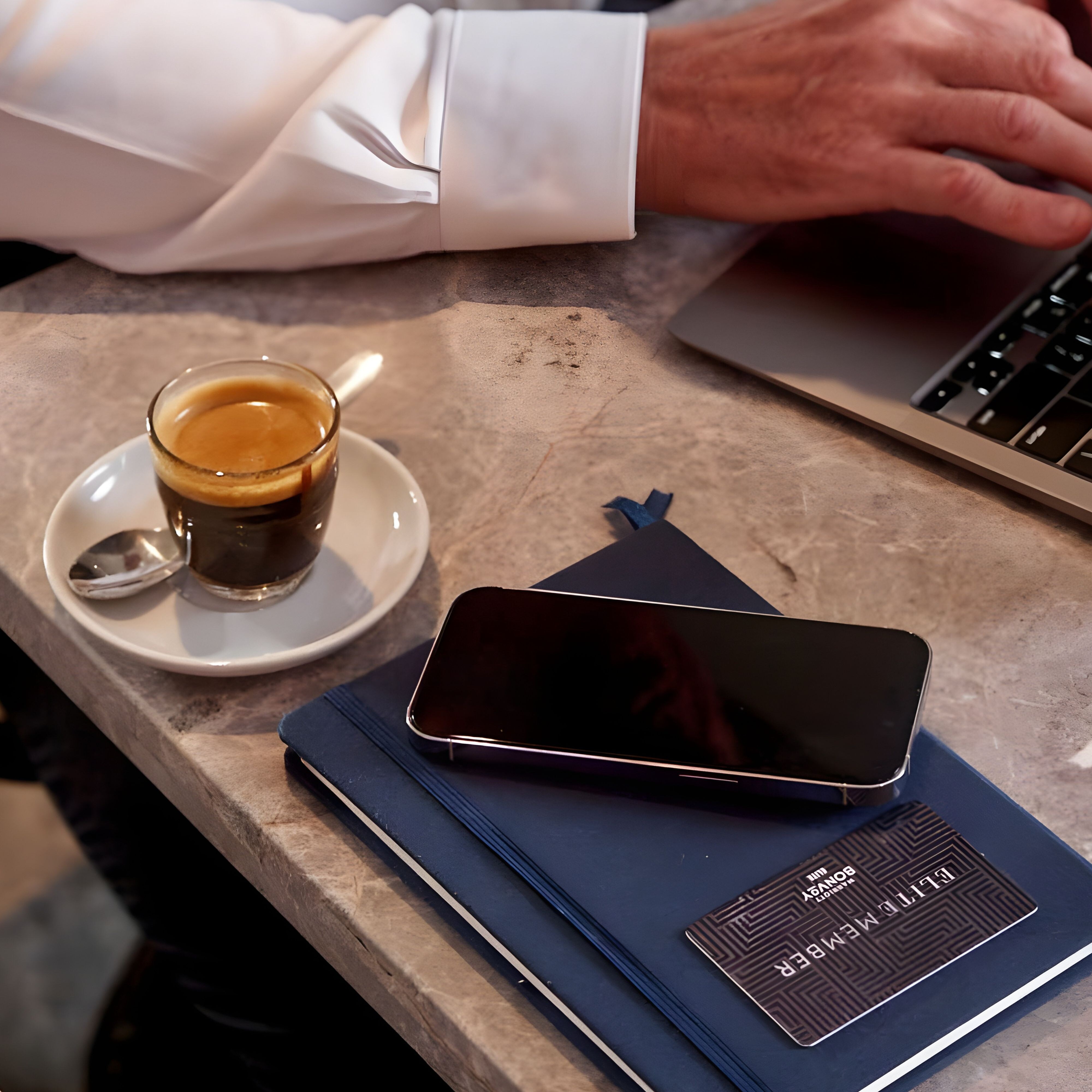 在万豪贵宾廊工作